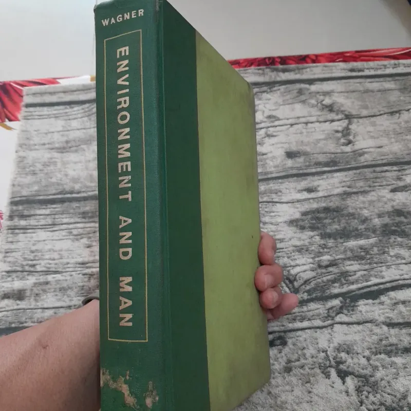 Sách ngoại văn Anh. ENVIRONMENT AND MAN. Dr Richard H. Wagner -State Colleg.  Oct 1970 733496