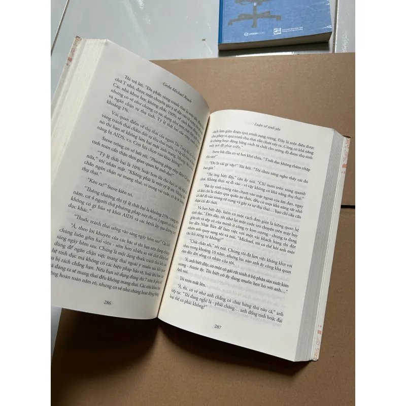 Luận về tình yêu - Geshe Michael Roach 747058