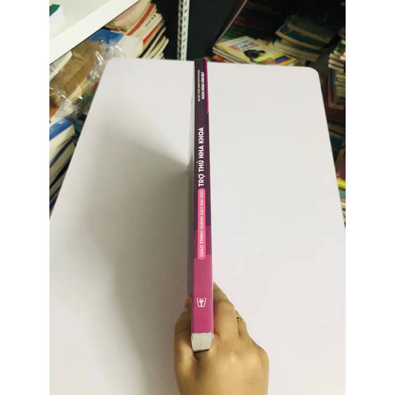 TRỢ THỦ NHA KHOA 707201