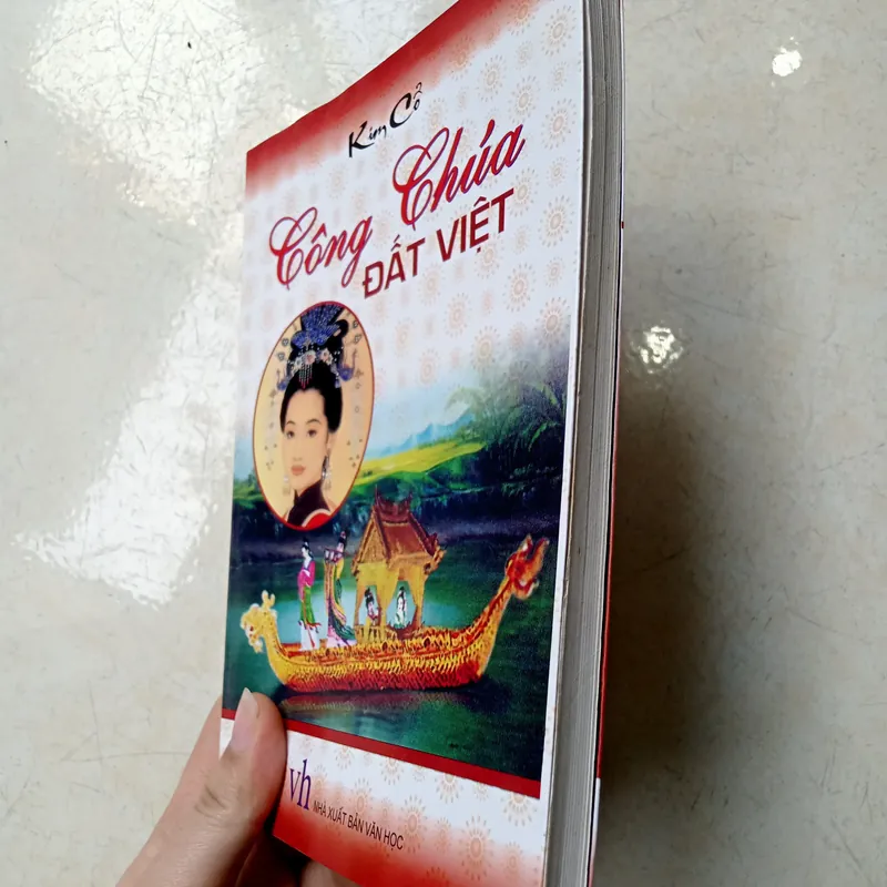 Công Chúa Đất Việt 📚 708567