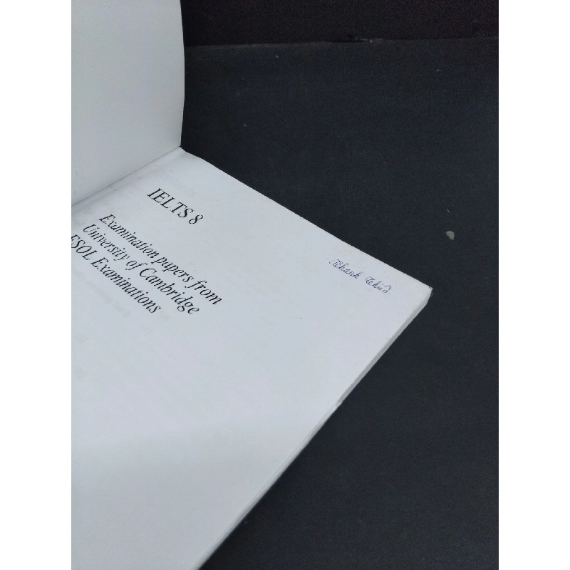 Ielts 8 with answer mới 80% bẩn bìa, ố nhẹ, có chữ viết, gạch chân bằng bút chì nhiều HCM2811 HỌC NGOẠI NGỮ 917895