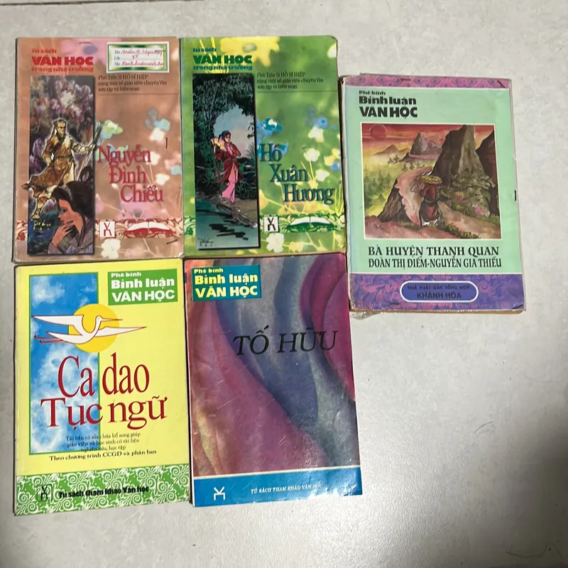 Văn học nhà trường (7 cuốn) 595681