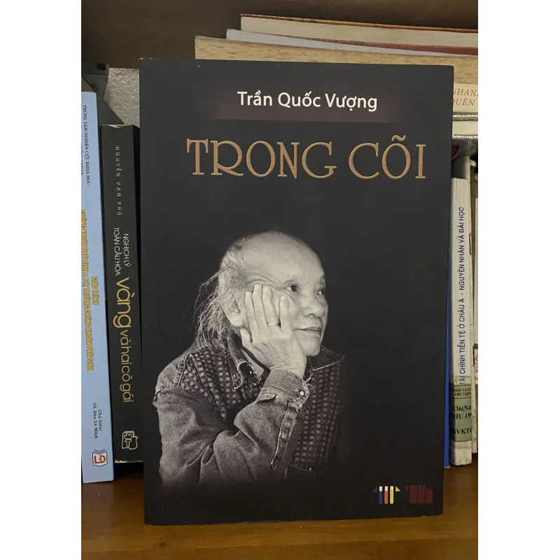 Trong cõi- Trần Quốc Vượng  1010697