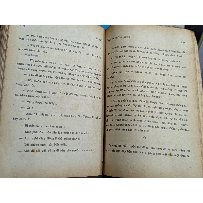 Người chinh phục - Andre Malraux 128866