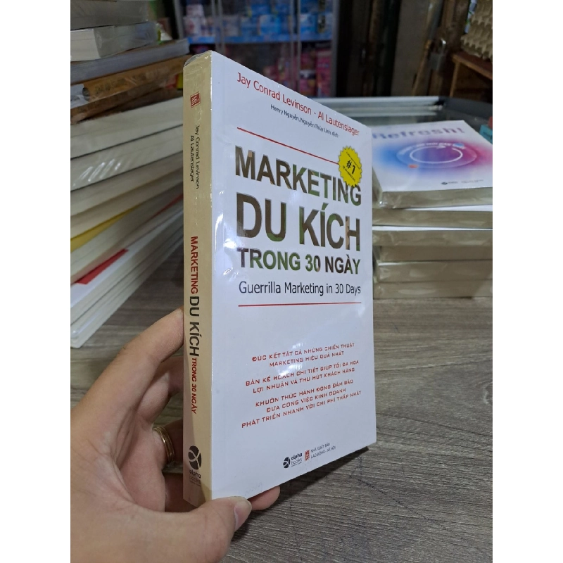 Marketing du kích trong 30 ngày mới 100% HCM1502 923129