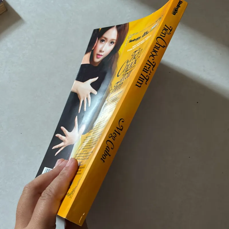 Tiền chuộc trái tim - Hoa học trò 688016