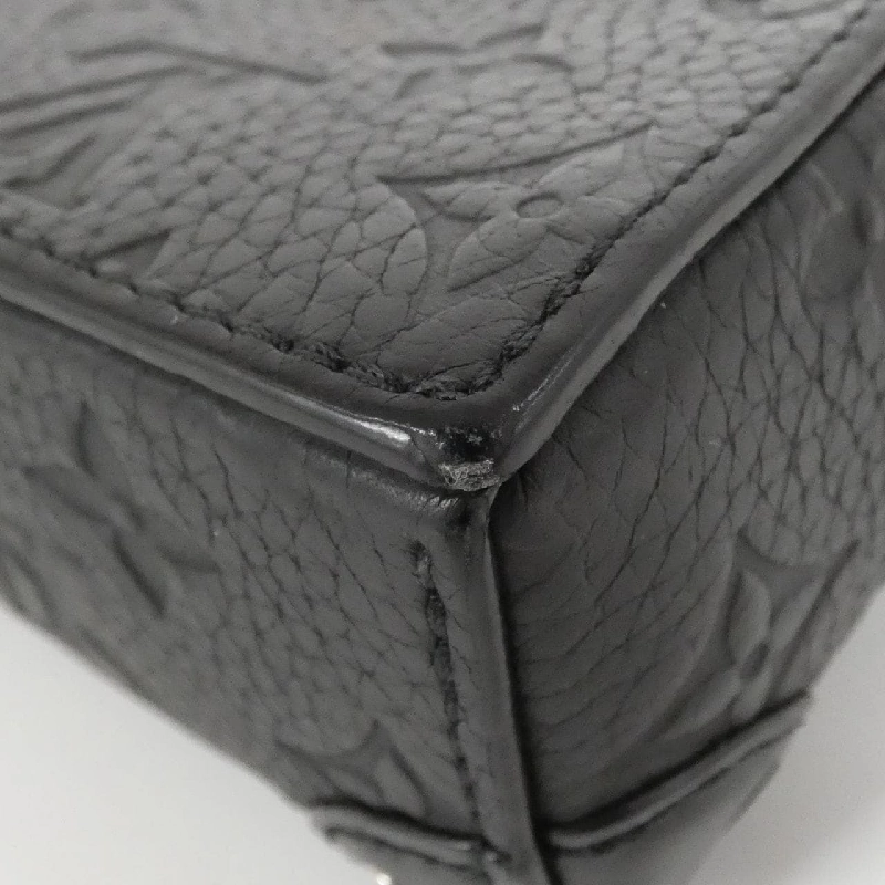 Túi đeo vai Louis Vuitton Trillon Monogram Steamer Wearable Wallet M81746 612178