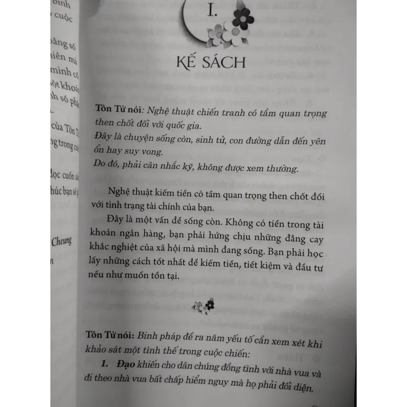 Binh Pháp Tôn Tử & Nghệ Thuật Kiếm Tiền" của tác giả Michael M. K. Cheung. 695779