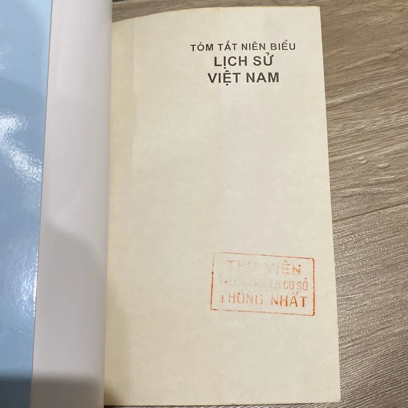 TÓM TẮT NIÊN BIỂU LỊCH SỬ VIỆT NAM (XB 1998) 739040