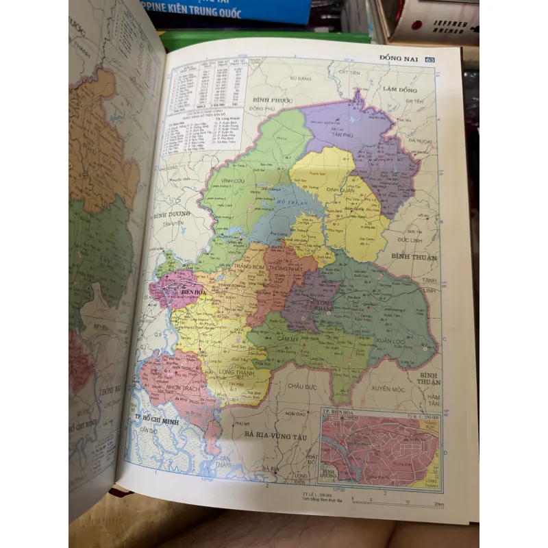 Tập bản đồ 64 tỉnh trước sáp nhập - size to , kỷ niệm 1025972