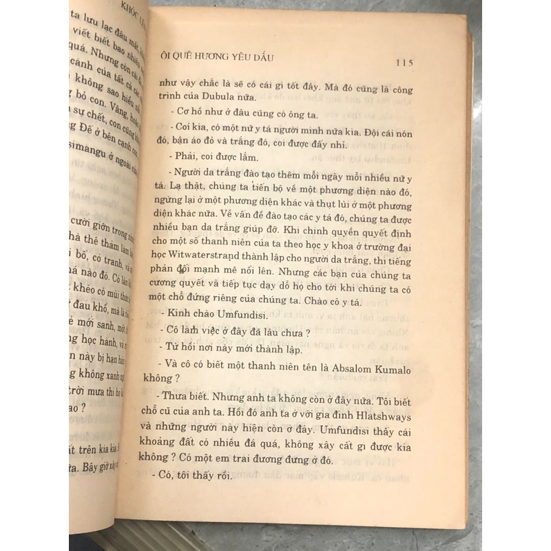KHÓC LÊN ĐI ÔI QUÊ HƯƠNG YÊU DẤU - Alan Paton 451623