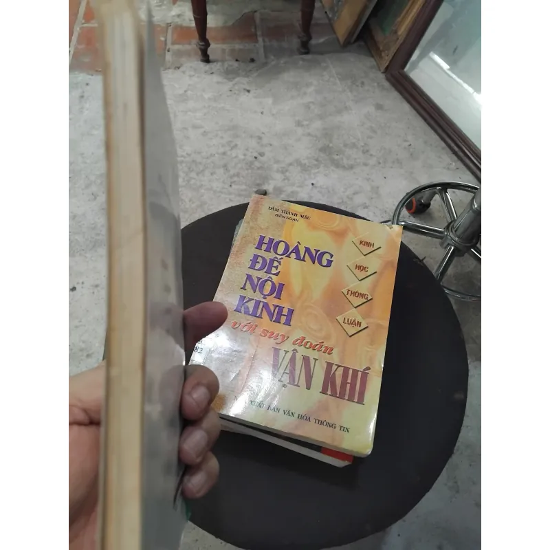 Hoạt nhân toát yếu ( Quân dân y, thú y và dưỡng sinh )  1023883