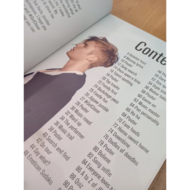 The official Justin Bieber 2017 annual 577160