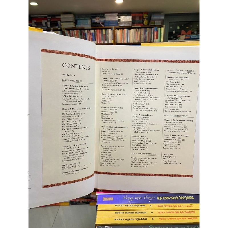 Buddhism: The Illustrated Guide 732723