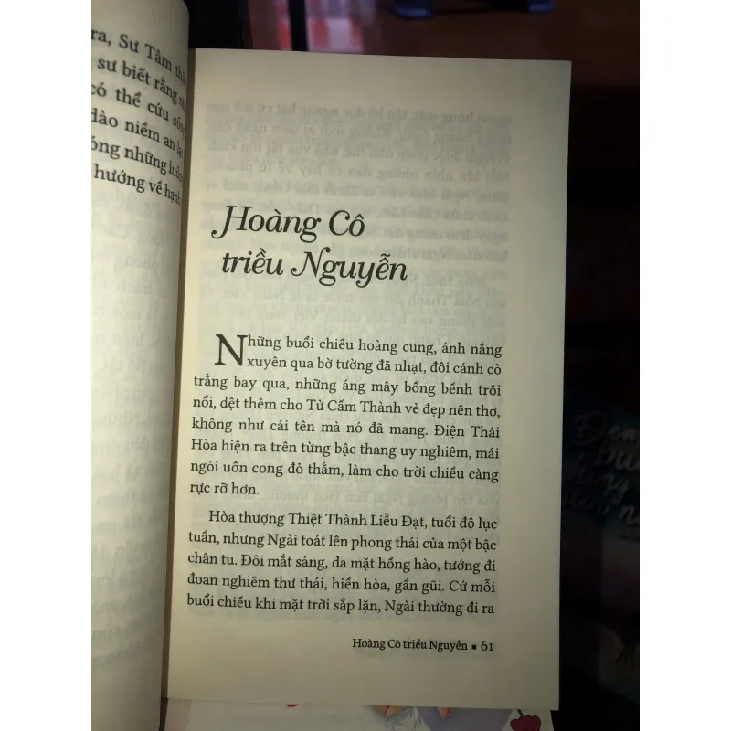 Hoàng cô triều Nguyễn - Trần Minh Á 1028055