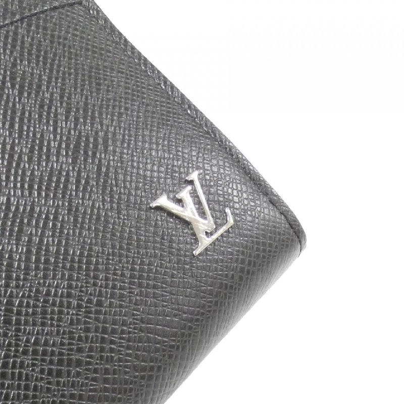 Ví Louis Vuitton Taiga Zippy Dragonne M69409 - Hàng hiệu Chính hãng 769388