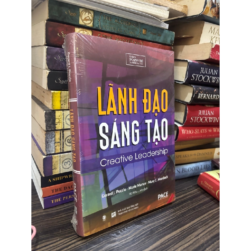 Lãnh đạo sáng tạo -  Gerard J Puccio, Marie Mance, Mary C Murdock 377152