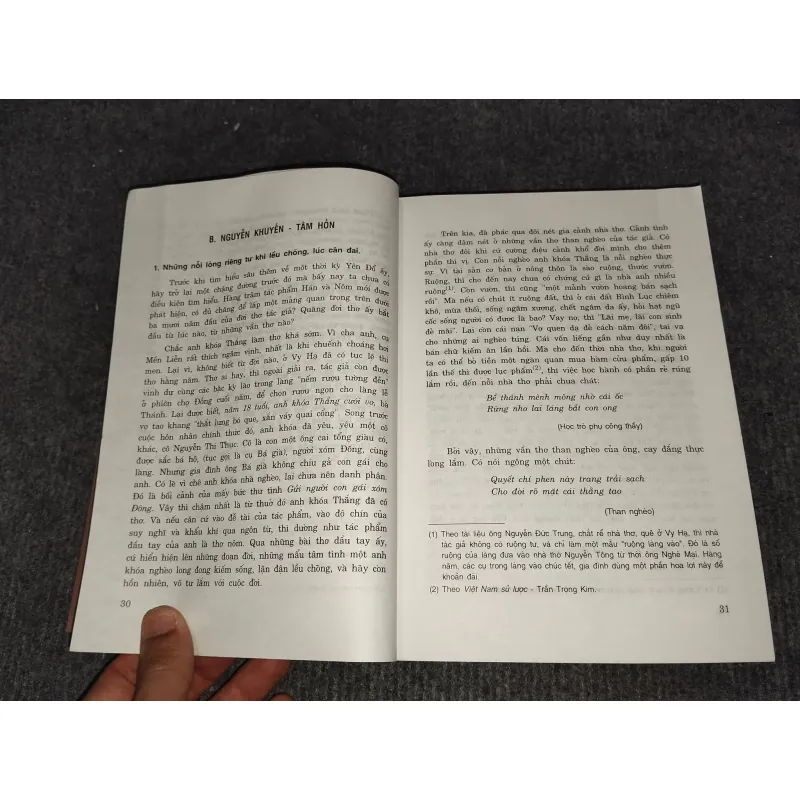 NGUYỄN KHUYẾN TÁC PHẨM 957928