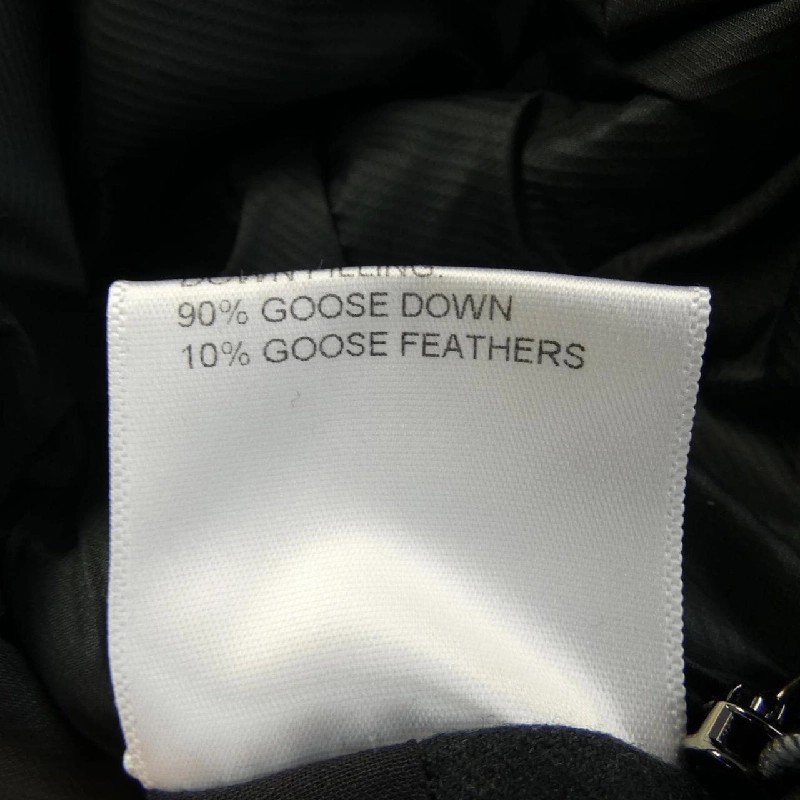 Áo khoác lông vũ BRIONI - Hàng hiệu Authentic 901880