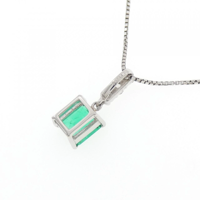 Dây chuyền ngọc lục bảo PT900/PT850 0.69CT - Hàng hiệu Authentic 862140