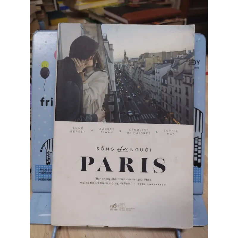 Sách: Sống như người Paris - Nhiều tác giả (B1) 781948