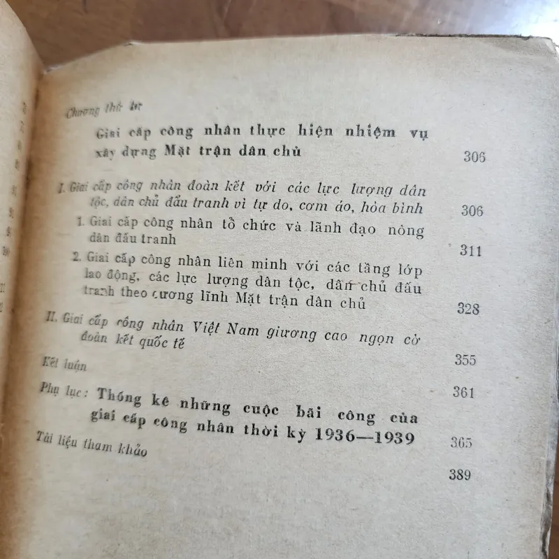 Giai cấp công nhân việt nam thời kỳ 1936-1939 | cao văn biền  1006896