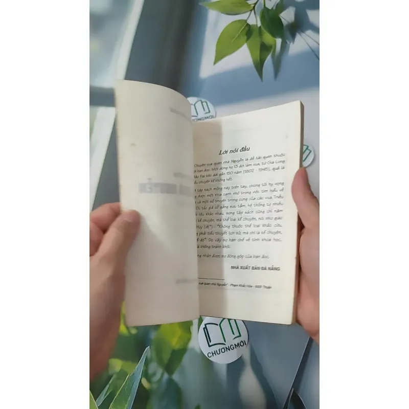 Kể Chuyện Các Đời Vua Nhà Nguyễn - Nguyễn Viết Kế 970249