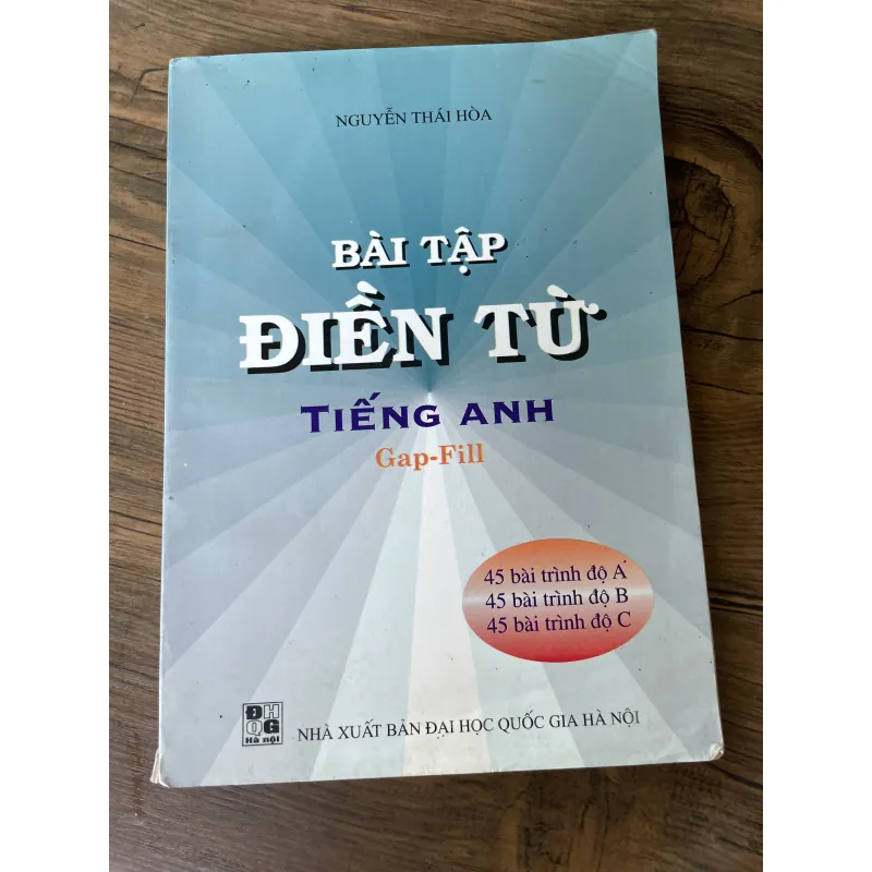 Bài tập điền từ tiếng Anh- XUÂN BÁ -150 trang  1039931