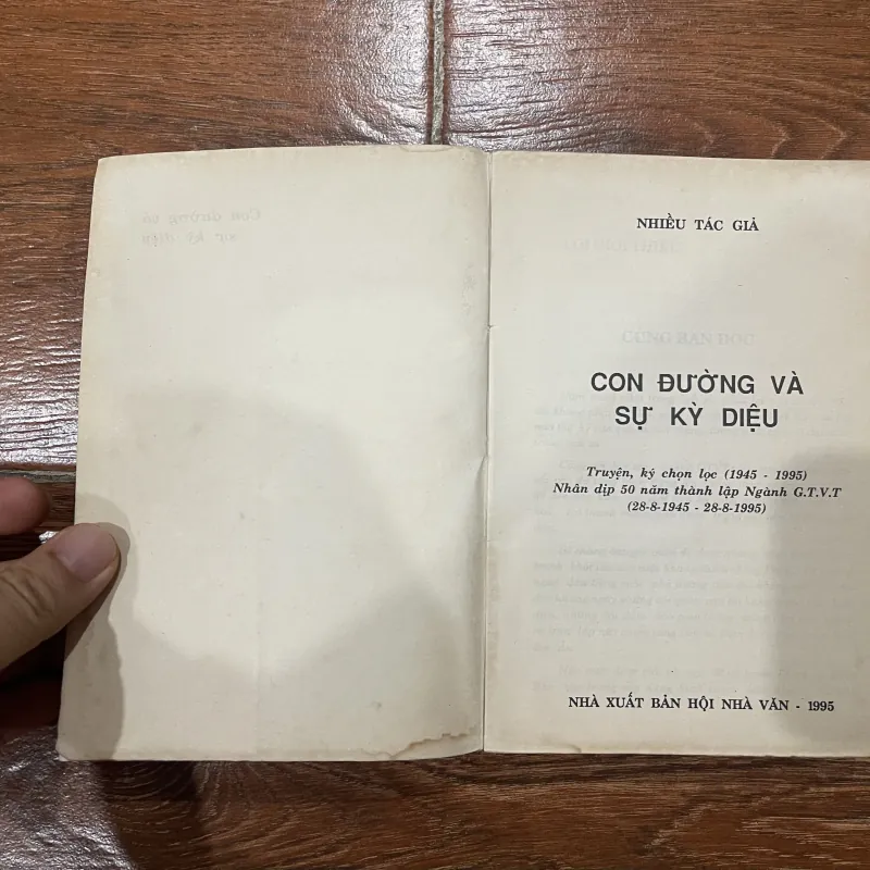 Con đường và sự kỳ diệu - Truyện, ký chọn lọc (1945-1995). (15) 975812