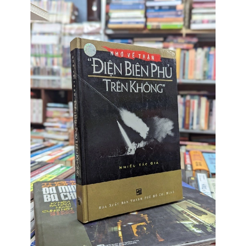 Nhớ về trận Điện Biên Phủ trên không - Nhiều tác giả 141241