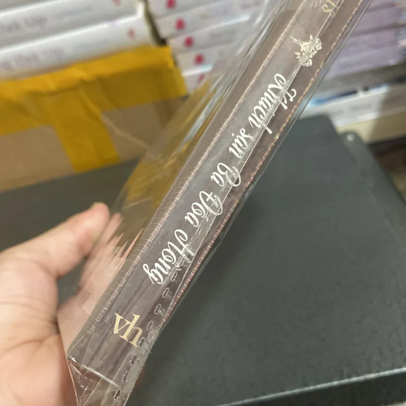 (Trinh thám) - Khách sạn ba đoá hoa hồng - Augusto De Angelis 977418