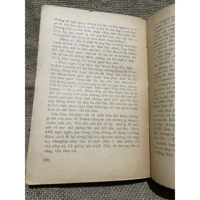 Dì Hulia và nhà văn quèn -  Mario Vargas Llosa- Nobel Văn chương copy 1 934163