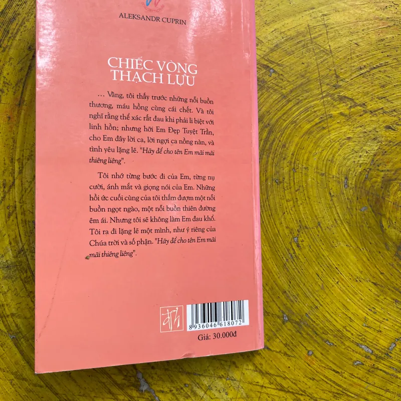 CHIẾC VÒNG THẠCH LỰU- ALEKSANDR CUPRIN 565398