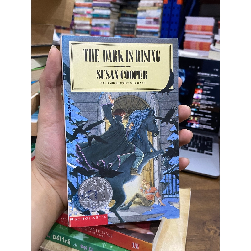 The Dark is Rising - Susan Cooper 498672