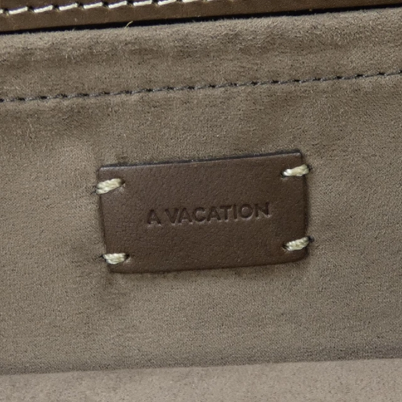 A VACATION BAG 658642