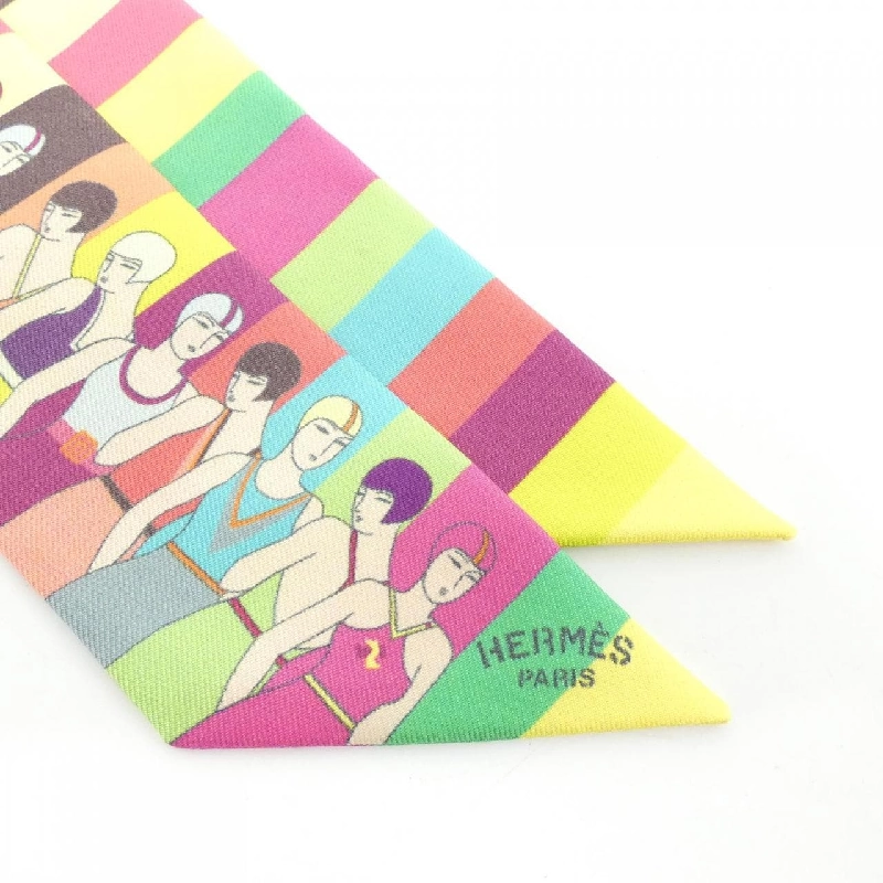 Khăn quàng Hermès Twilly 062748S 625223