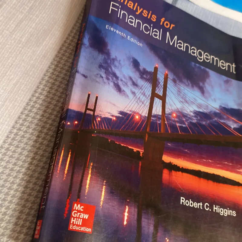 Sách Quản trị tài chính bản tiếng anh Finacial Management Robert Higgins 753980