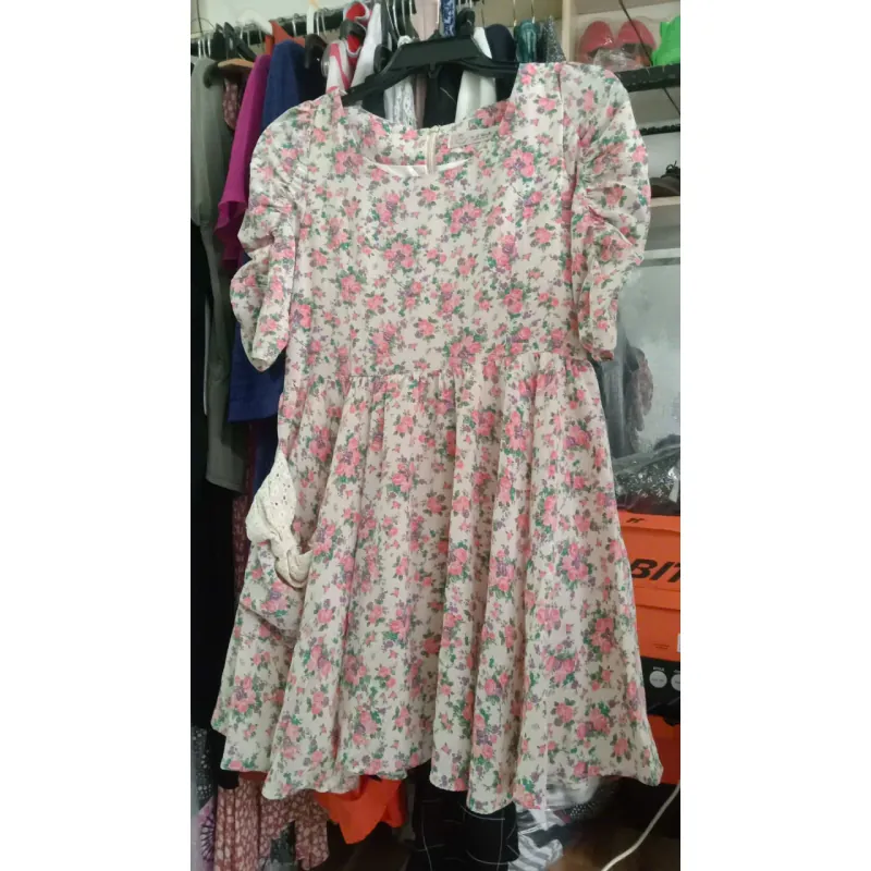 Đầm hoa nhí ngắn 20k size M 698984