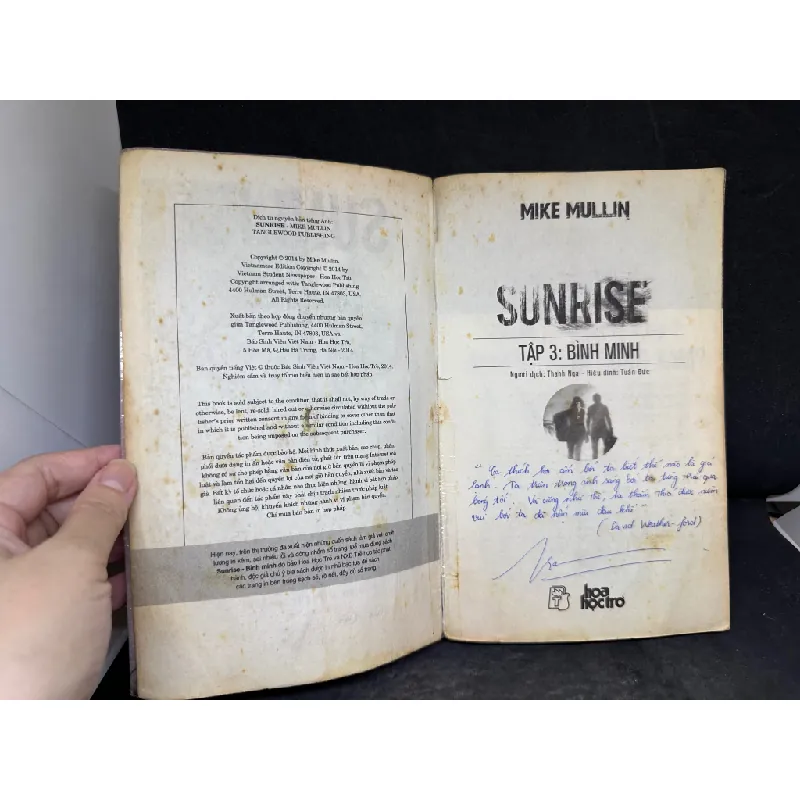 [Phiên Chợ Sách Cũ] Sunrise - Bình Minh - Tập 3 của cuốn sách bán chạy Tàn Tro, Hoa Học Trò - Mike Mullin 2804, 2015 445688