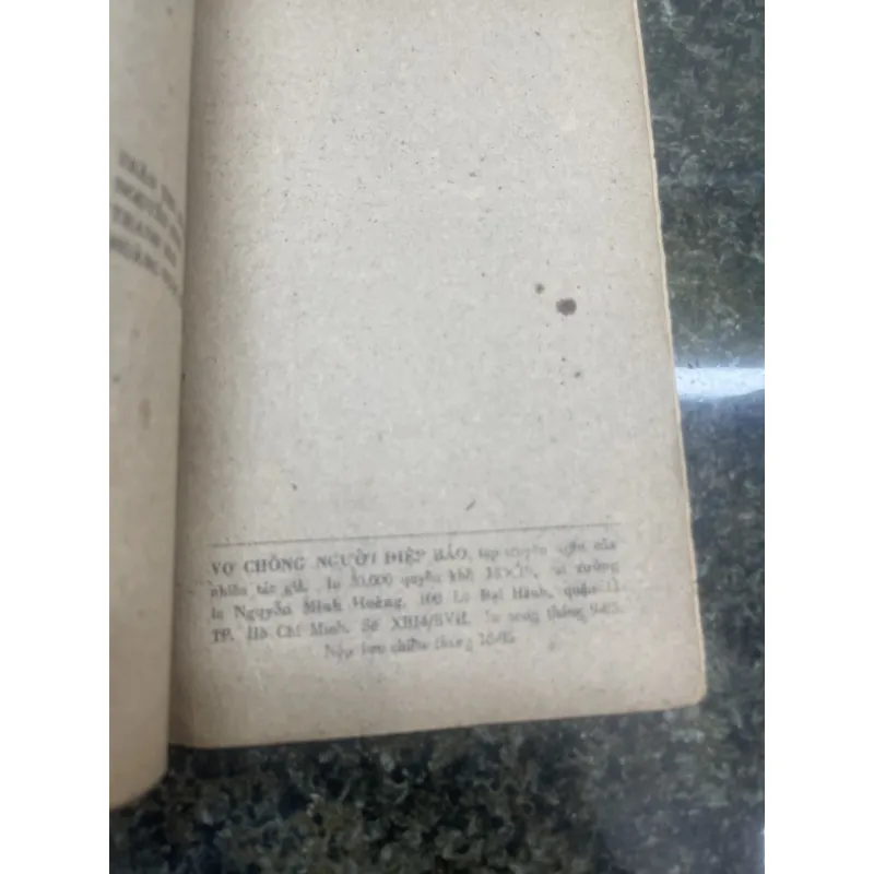 Vợ chồng người điệp báo Tập truyện ký 1985 754652