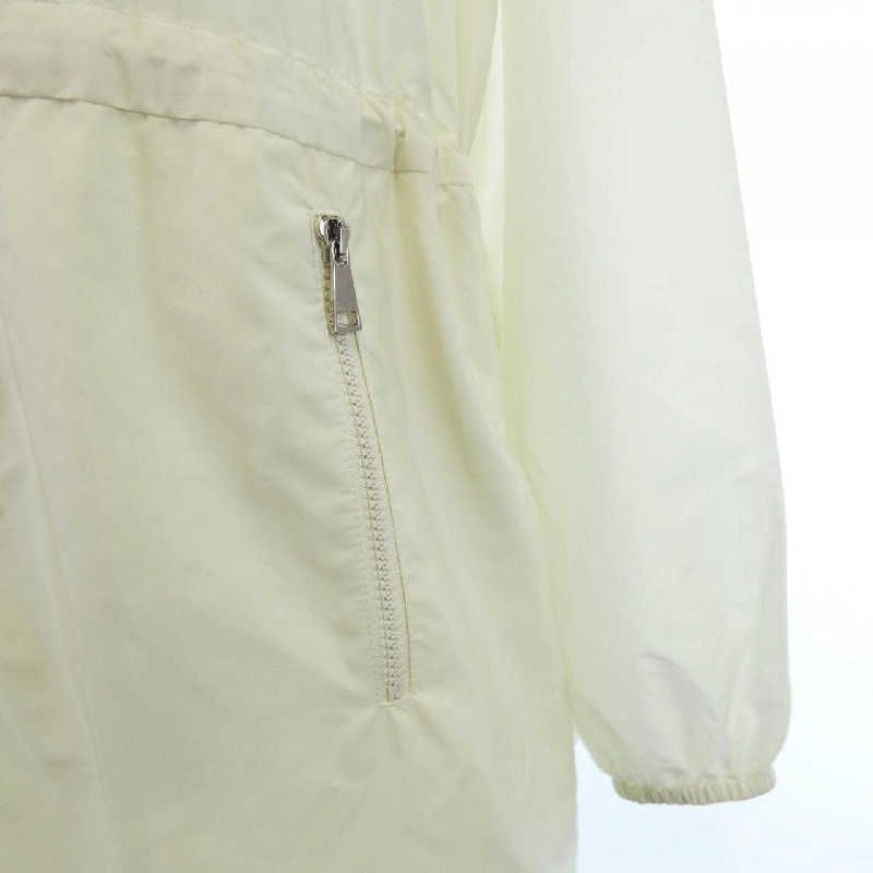 MONCLER WETE Coat - Hàng hiệu Chính hãng 822653