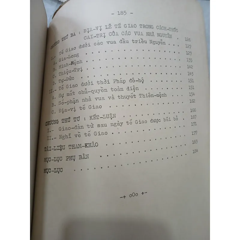 SỰ TÍCH ĐÀN NAM GIAO VÀ CÁC CUỘC LỄ TẾ GIAO TẠI HUẾ - LÊ VĂN PHƯỚC 735576