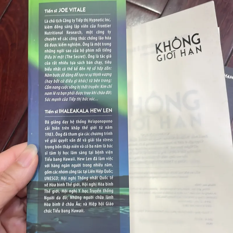 Trở về Không & Không giới hạn : 2 quyển trải nghiệm khám phá Ho’oponopono - Joe Vitale 1051730