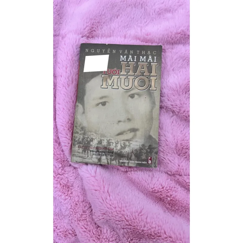 Mãi mãi tuổi hai mươi  958055