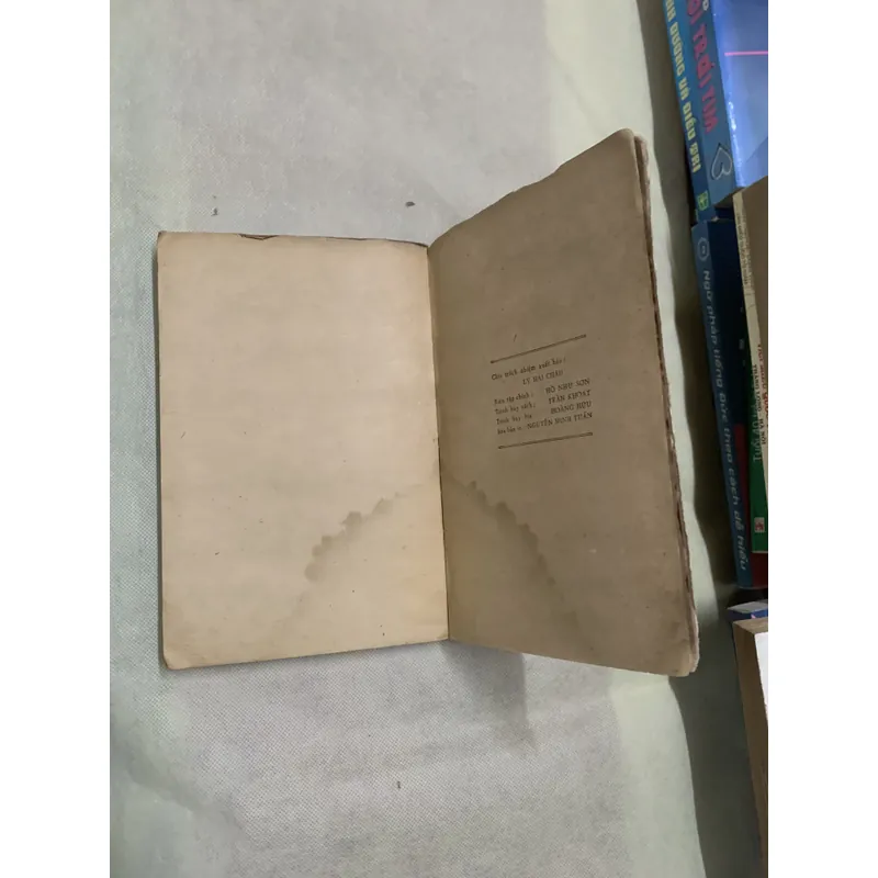 THƠ VĂN NGUYỄN TRÃI TUYỂN - NXB GIÁO DỤC- CHỦ BIÊN VÀ GIỚI THIỆU: VŨ KHIÊU 739036