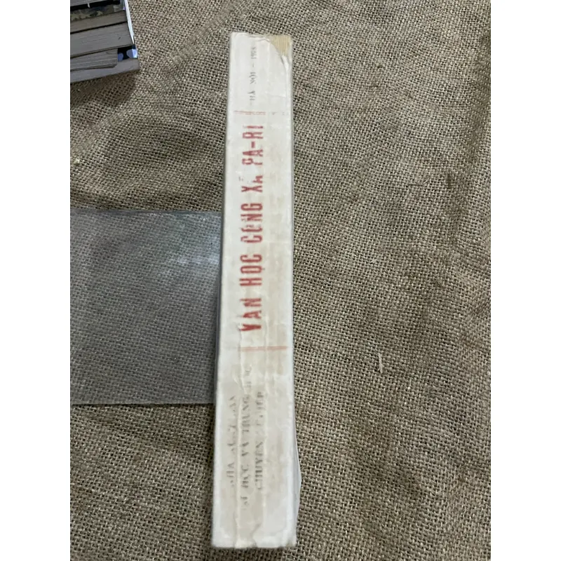 Văn học công xã Paris 568305