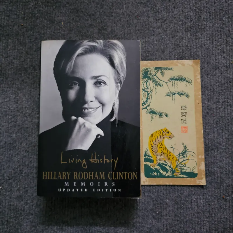 Living history - Hillary Clinton 747351