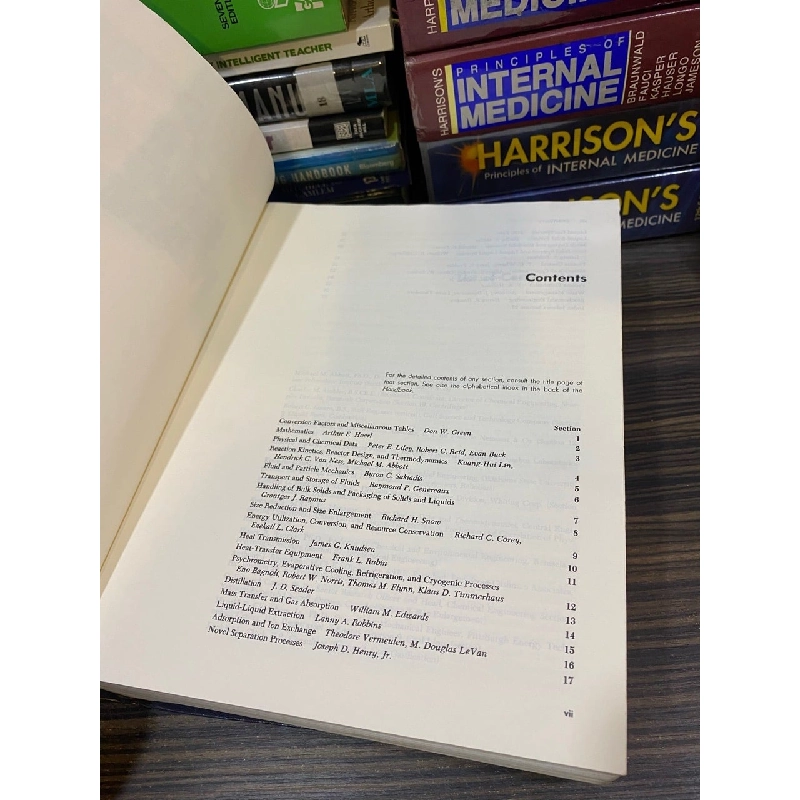 Perry’s Chemical Engineers’ Handbook, 6th edition - Robert H. Perry, Don Green 738026