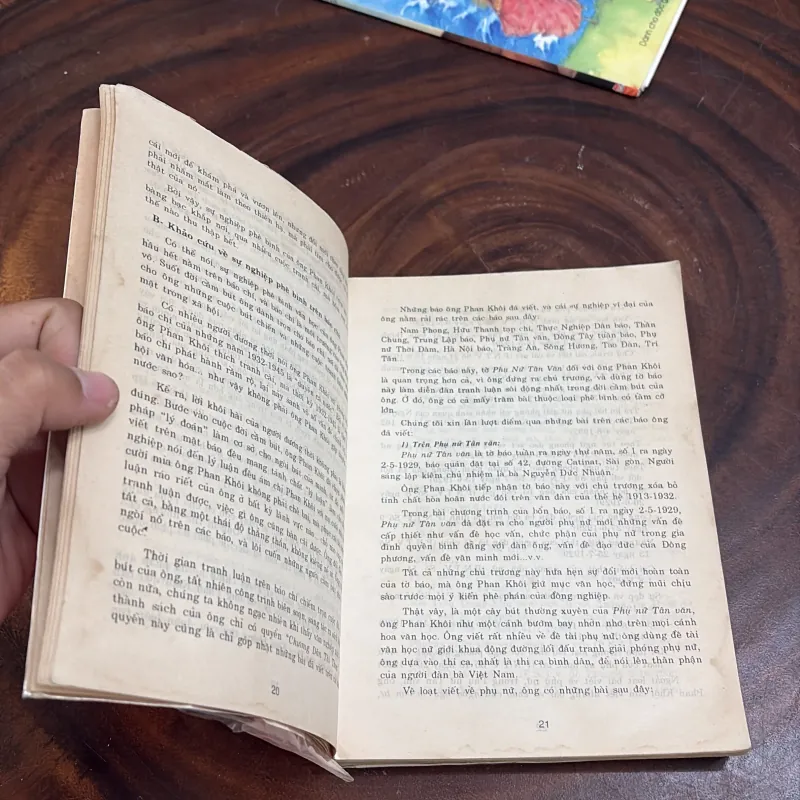 II Khảo Cứu Văn Học Việt Nam 1932•1945: Nhà Văn Phê Bình - Mộng Bình Sơn, Đảo Đức Chương 970741