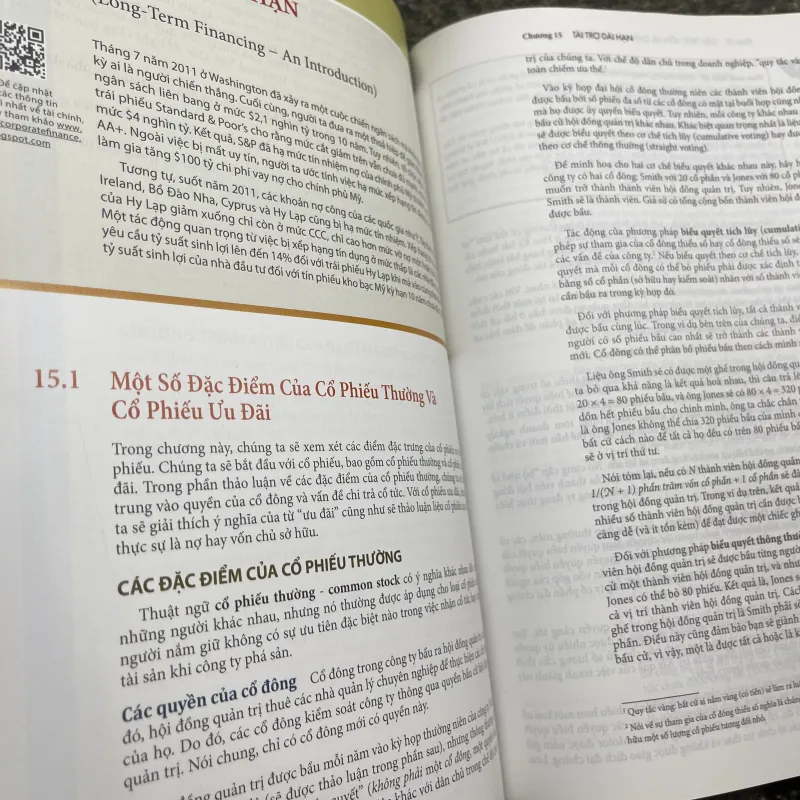 Tài chính doanh nghiệp Ross Waterfield Jaffe 751854